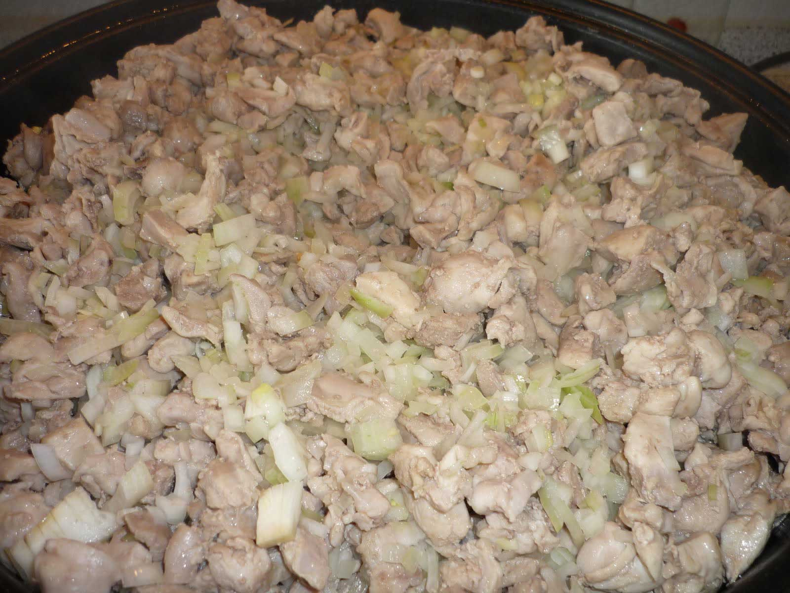 Tavuk Sote Rezept - Zwiebeln hinzufügen