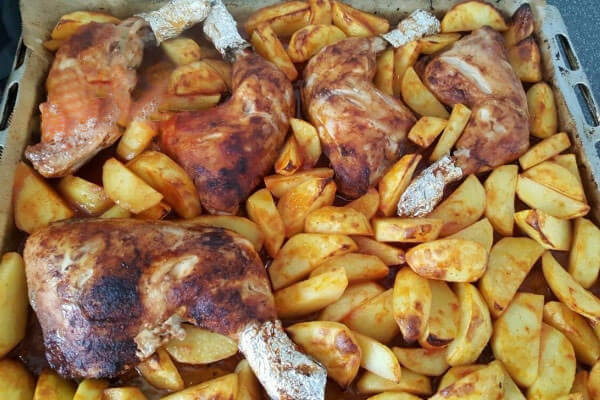 Hähnchen und Kartoffel im Ofen - Fırında Tavuk Patates