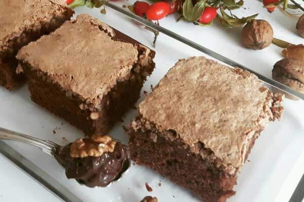 Schokokuchen mit Nüssen - Çikolatalı Fındıklı Pasta