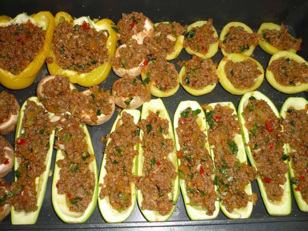 Zucchini, Kartoffel, Paprika und Champignons überbacken - Sebze Graten