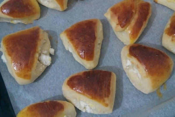 Börek mit Käse - Peynirli Üçgen Poğaça