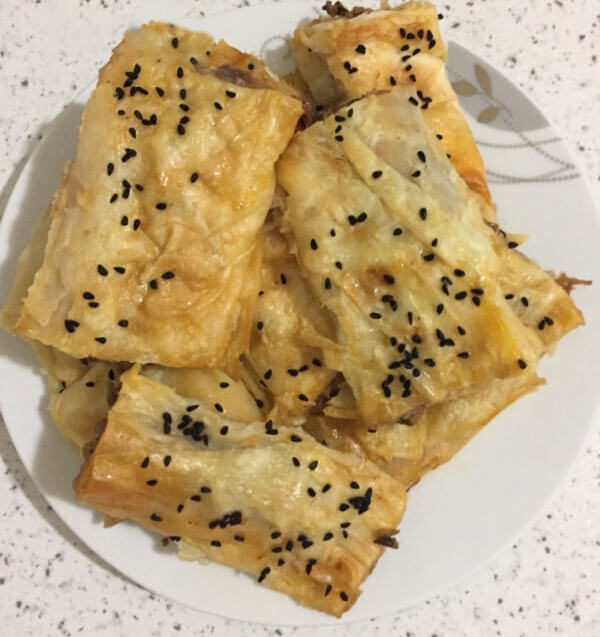 Börek mit Auberginen - Patlıcanlı Börek