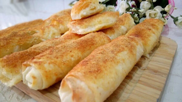 Börek mit Schlagsahne - Kremalı Börek