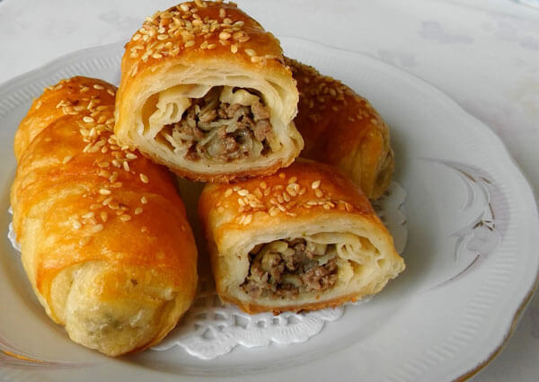 Börek mit Hackfleisch und Kartoffel - Kıymalı Patatesli Börek