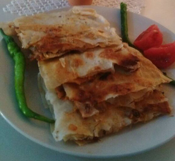 Pfannkuchen mit Hackfleisch - Kıymalı Gözleme