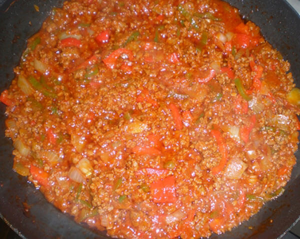 Auberginen mit Hackfleisch - Kıymalı Dilim Patlıcan