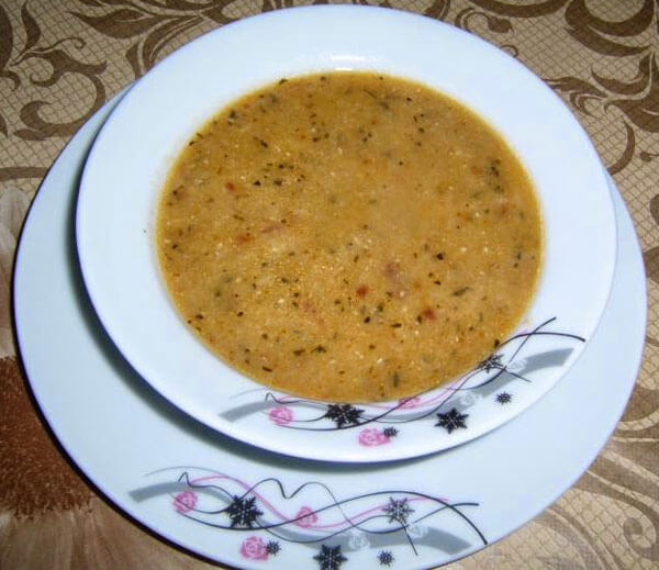 Linsensuppe mit Gemüse - Sebzeli Mercimek Çorbası