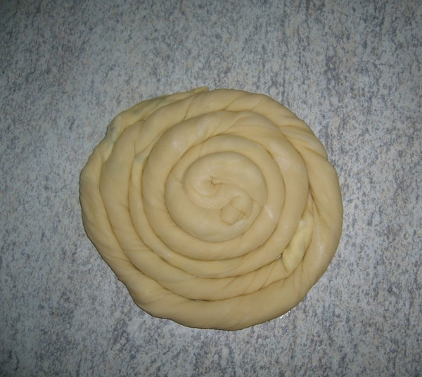 Türkisches Gebäck mit Käse - Peynirli Kol Böreği