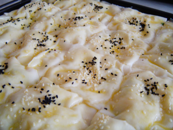 Börek mit Mineralwasser - Sodalı Börek