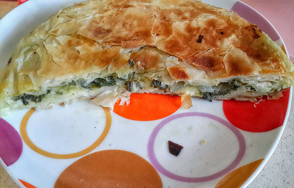 Börek aus der Pfanne mit Spinat - Ispanaklı Tava Böreği