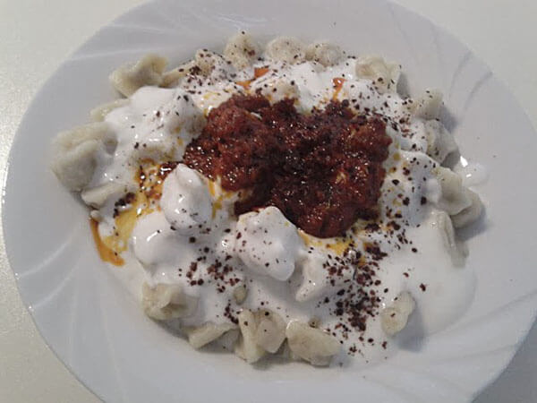 Türkische Tortellini - Kayseri Mantısı