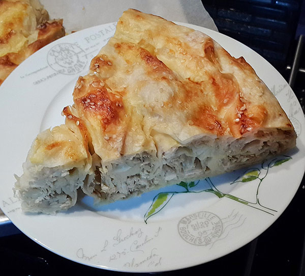 Börek mit Hähnchen - Tavuklu Sarma Börek